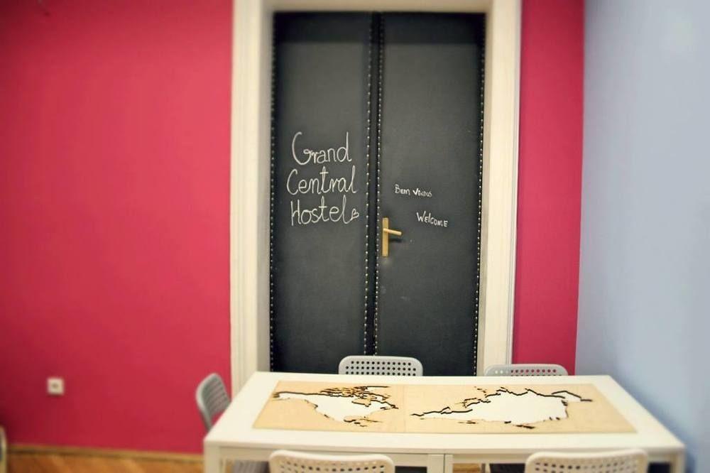 Grand Central Hostel Kraków Eksteriør billede